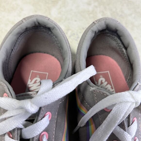 Vans Gray with Cloud And Pastel Rainbow Missy 4 - Picture 6 of 8